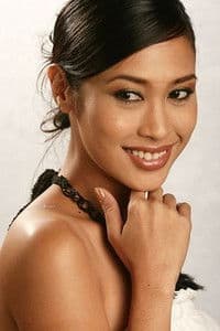 อินทิรา เจริญปุระ