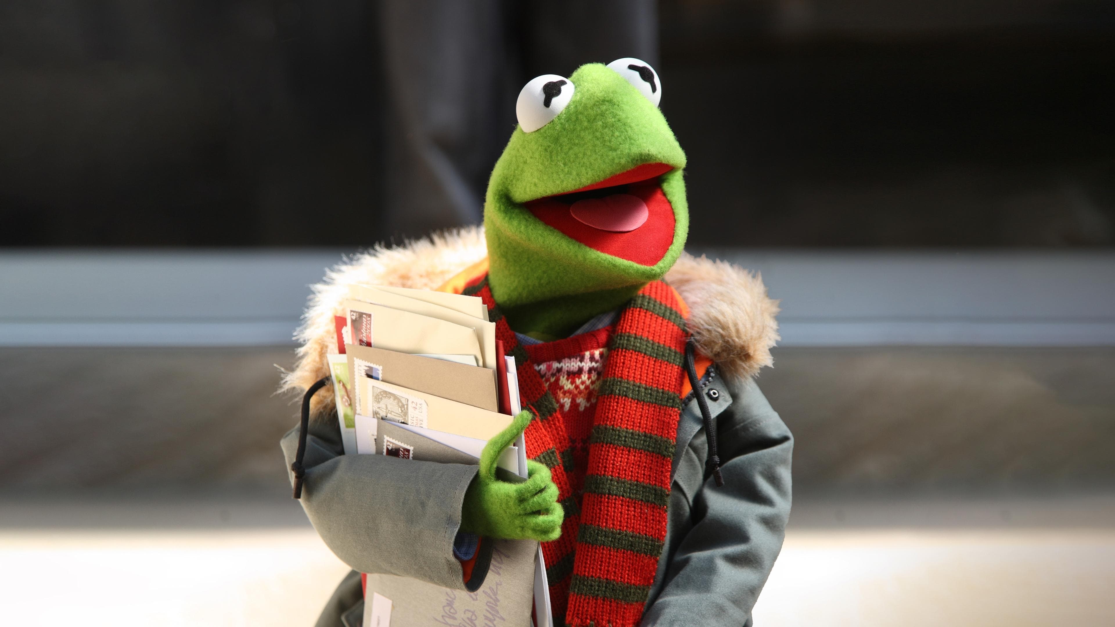 A Muppets Christmas - Letters to Santa